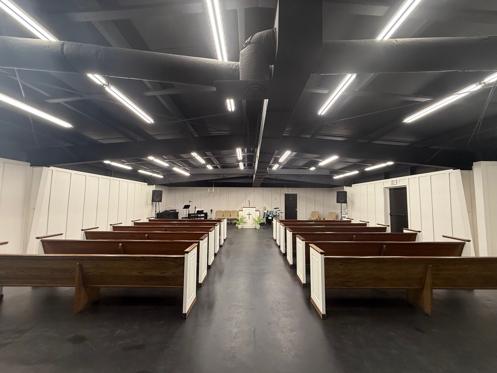 Calvary Church sanctuary, view toward the pulpit